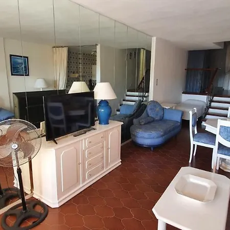 K105 Cabopino Апартаменты